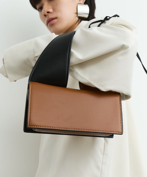 The Axis 14 in Vegan Leather