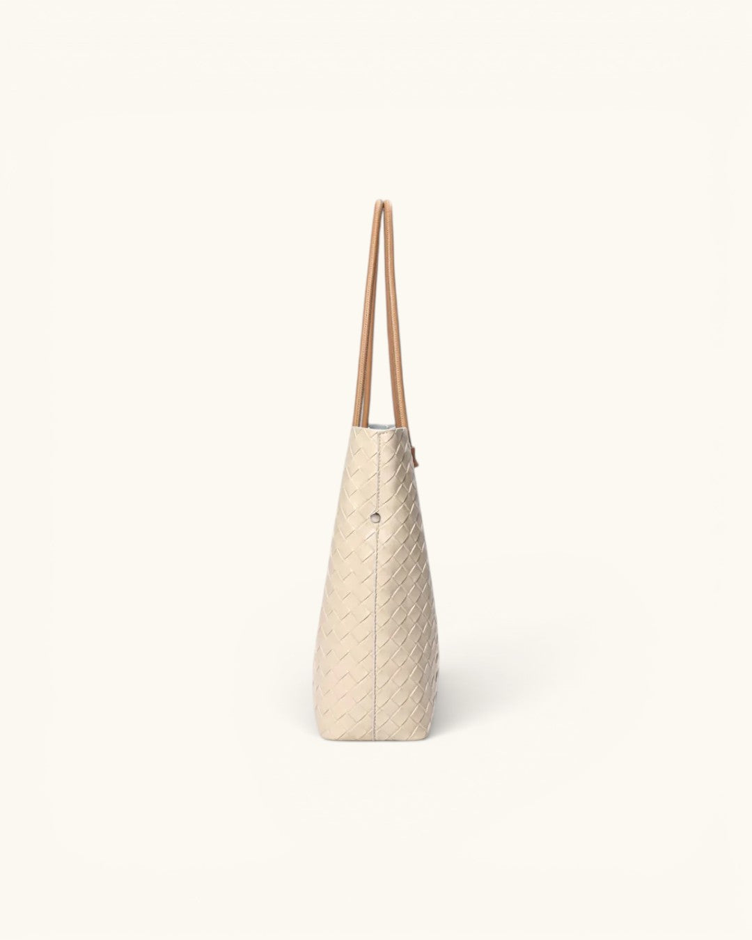 The Elowen Tote in Pure Leather