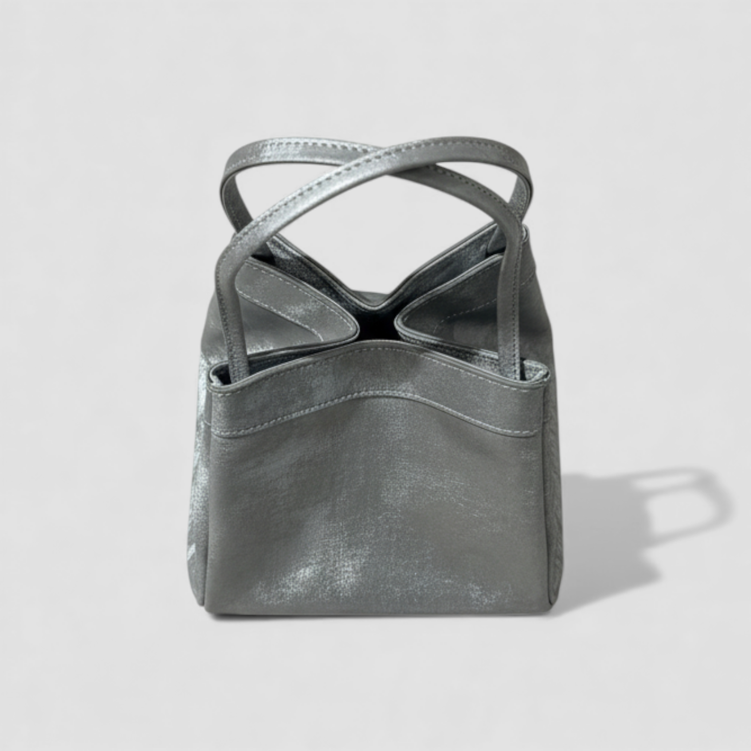 Luna Éclat Leather Handbag