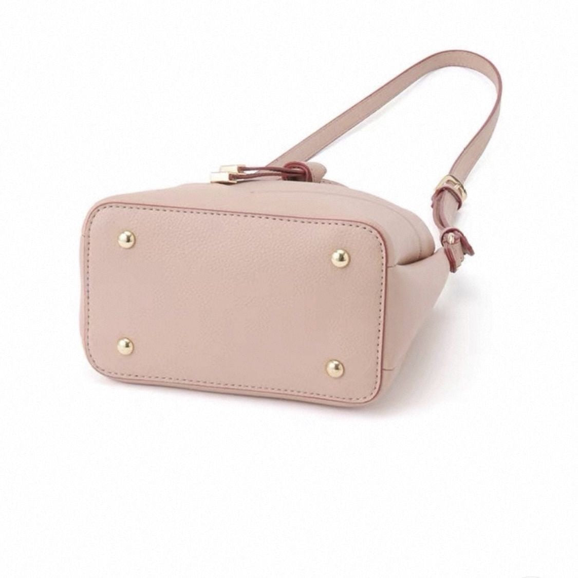 Heartstring Bucket Bag in Vegan Leather