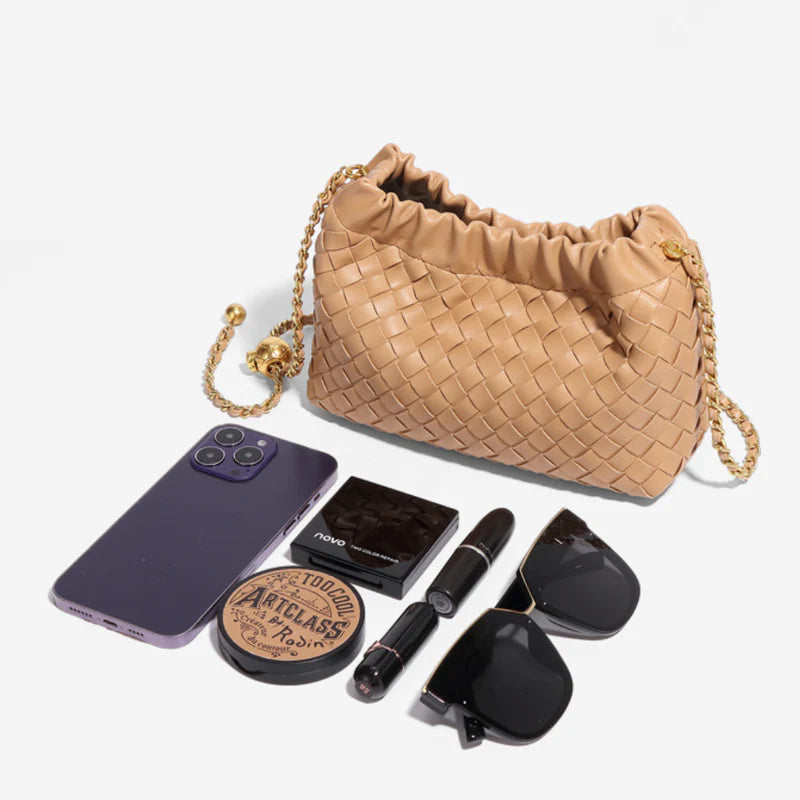 The Amélie Pouch in Vegan Leather