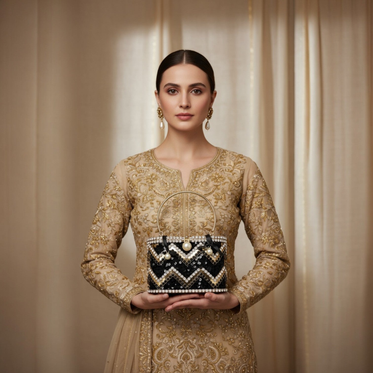 Noir Celestia Casket