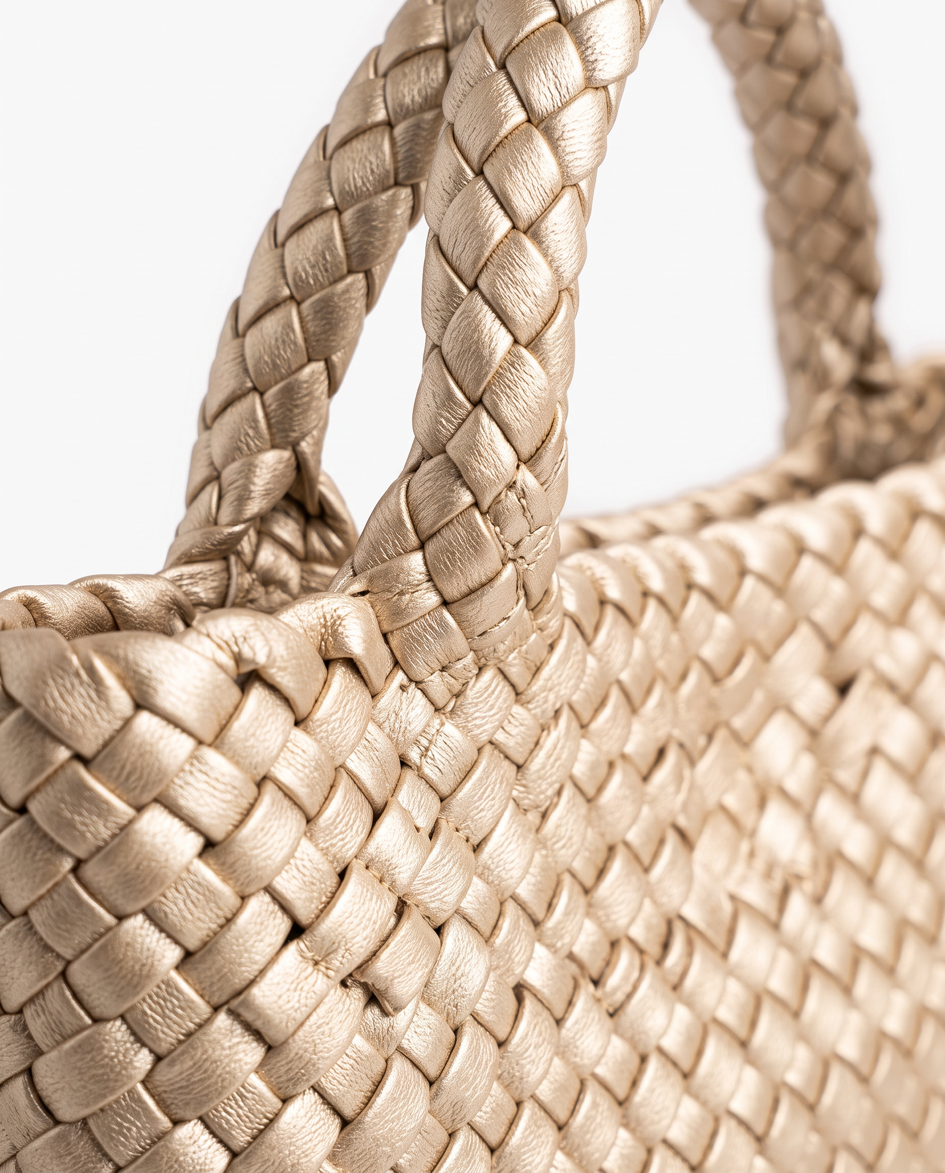 The Lysandra Weave