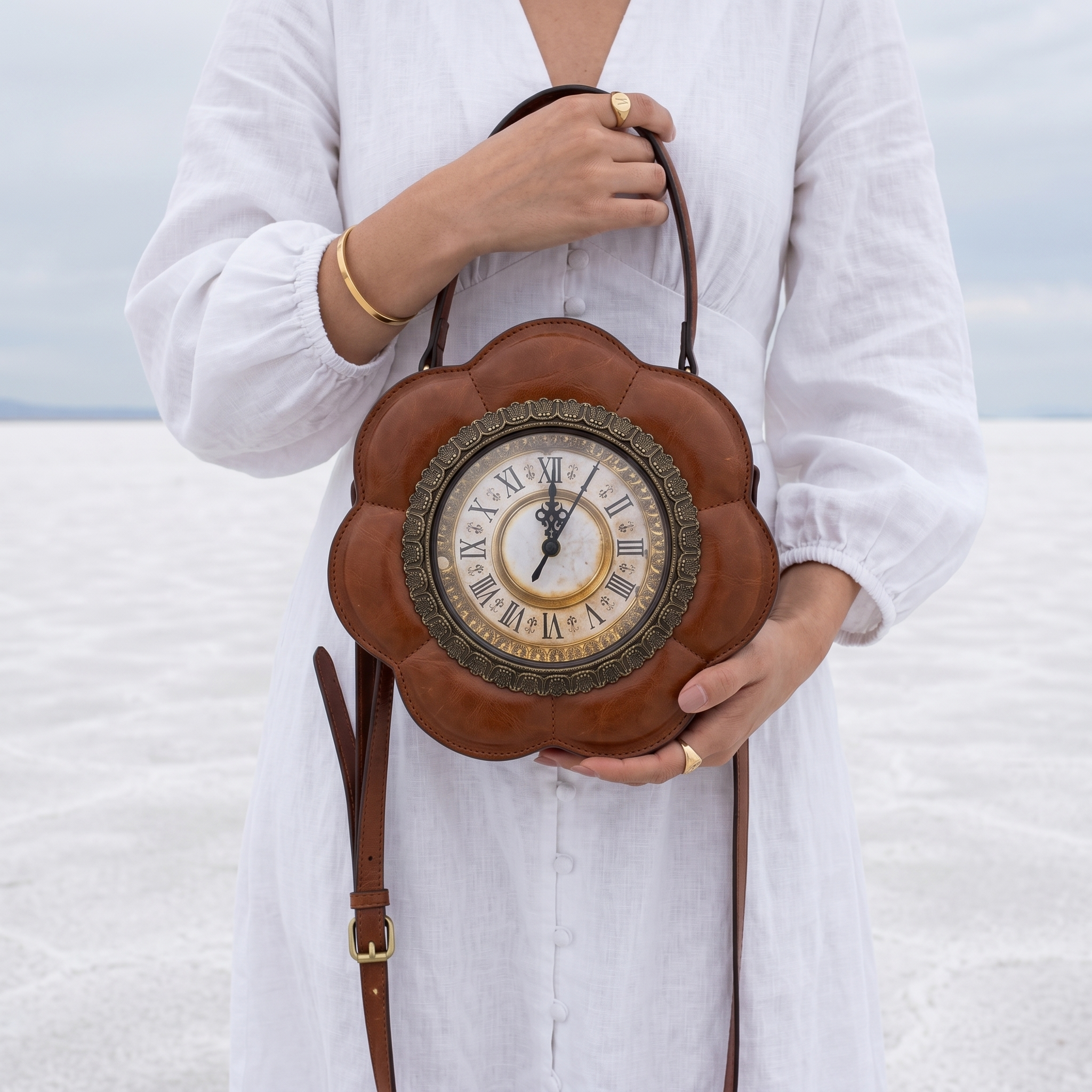 Tempus Élan in Vegan Leather