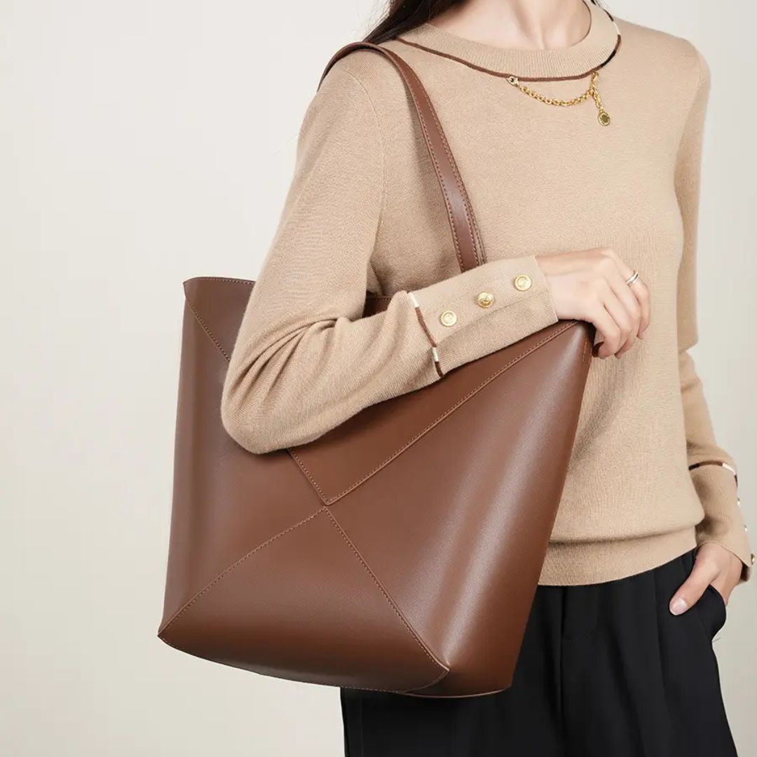 The EDA Tote
