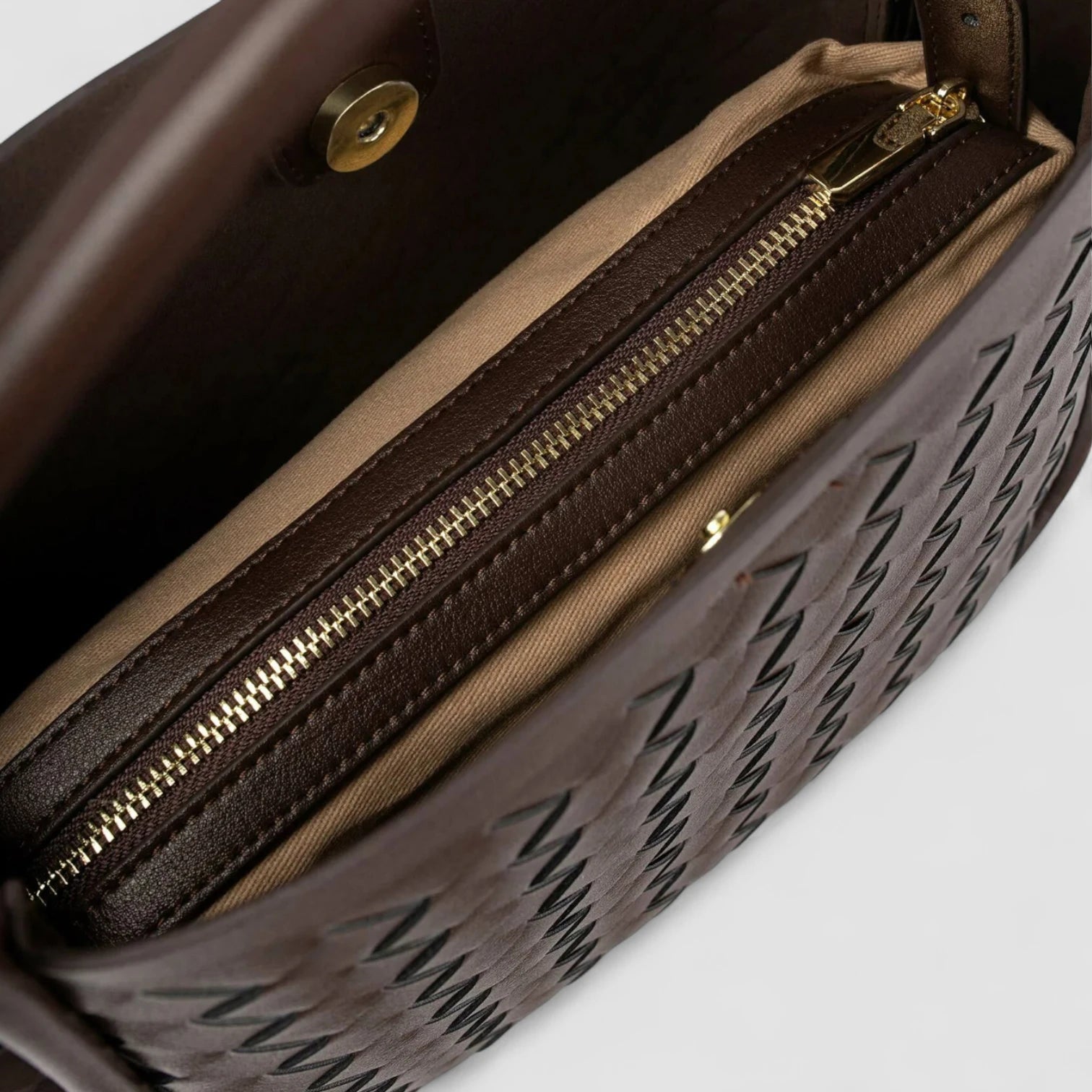 Le Petite Shopper Bag in Pure Leather