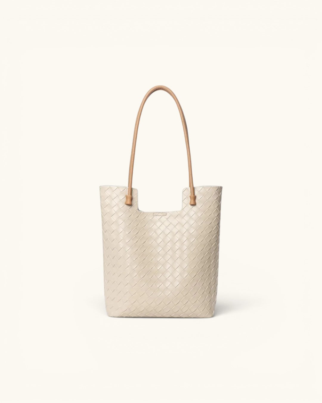 The Elowen Tote in Pure Leather