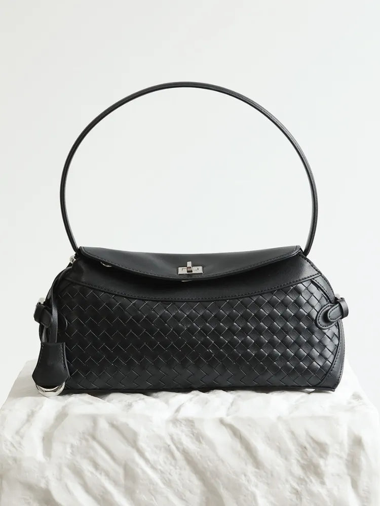 Linea Intrecciata bag in pure leather