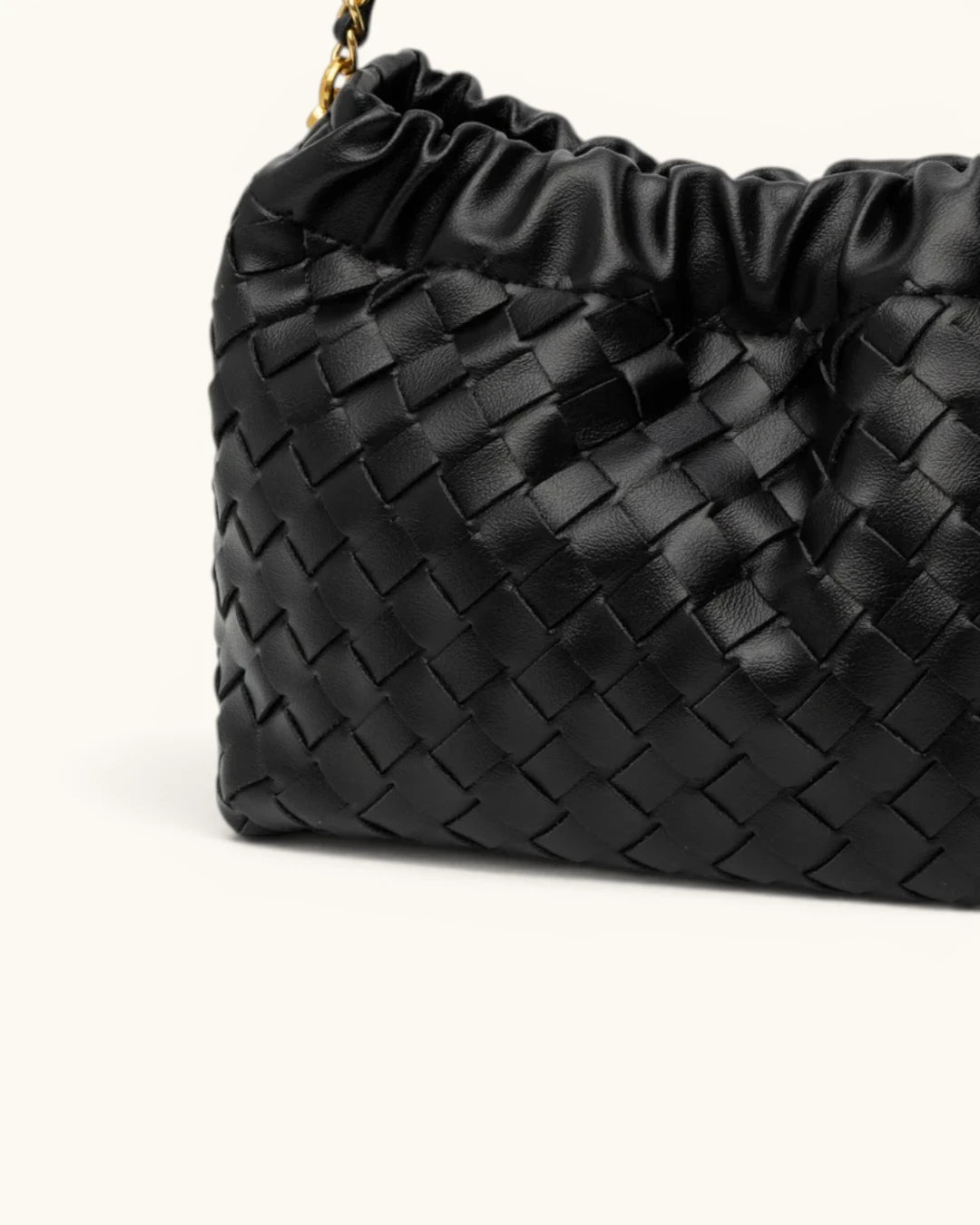 The Amélie Pouch