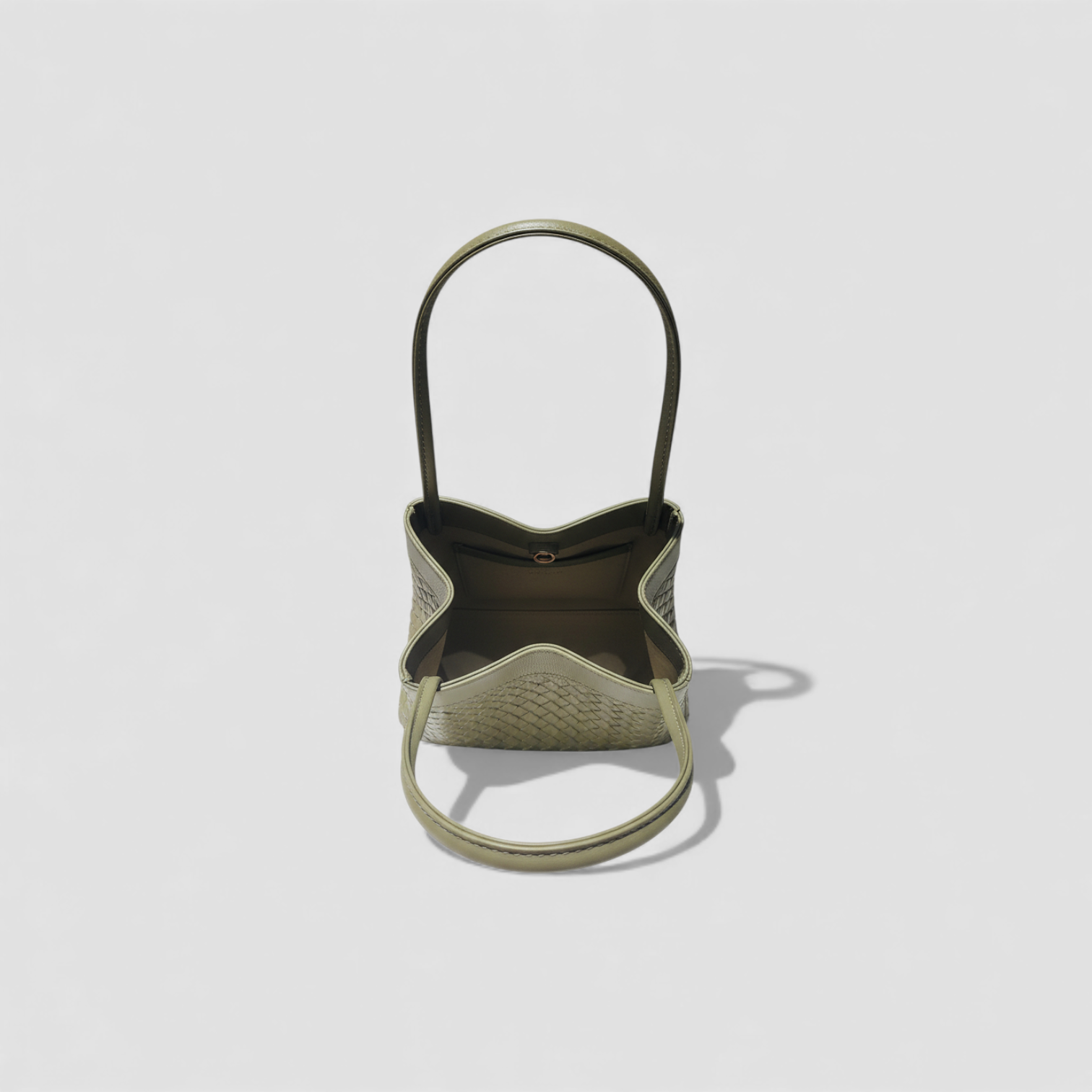 Luna Verdura Leather Handbag