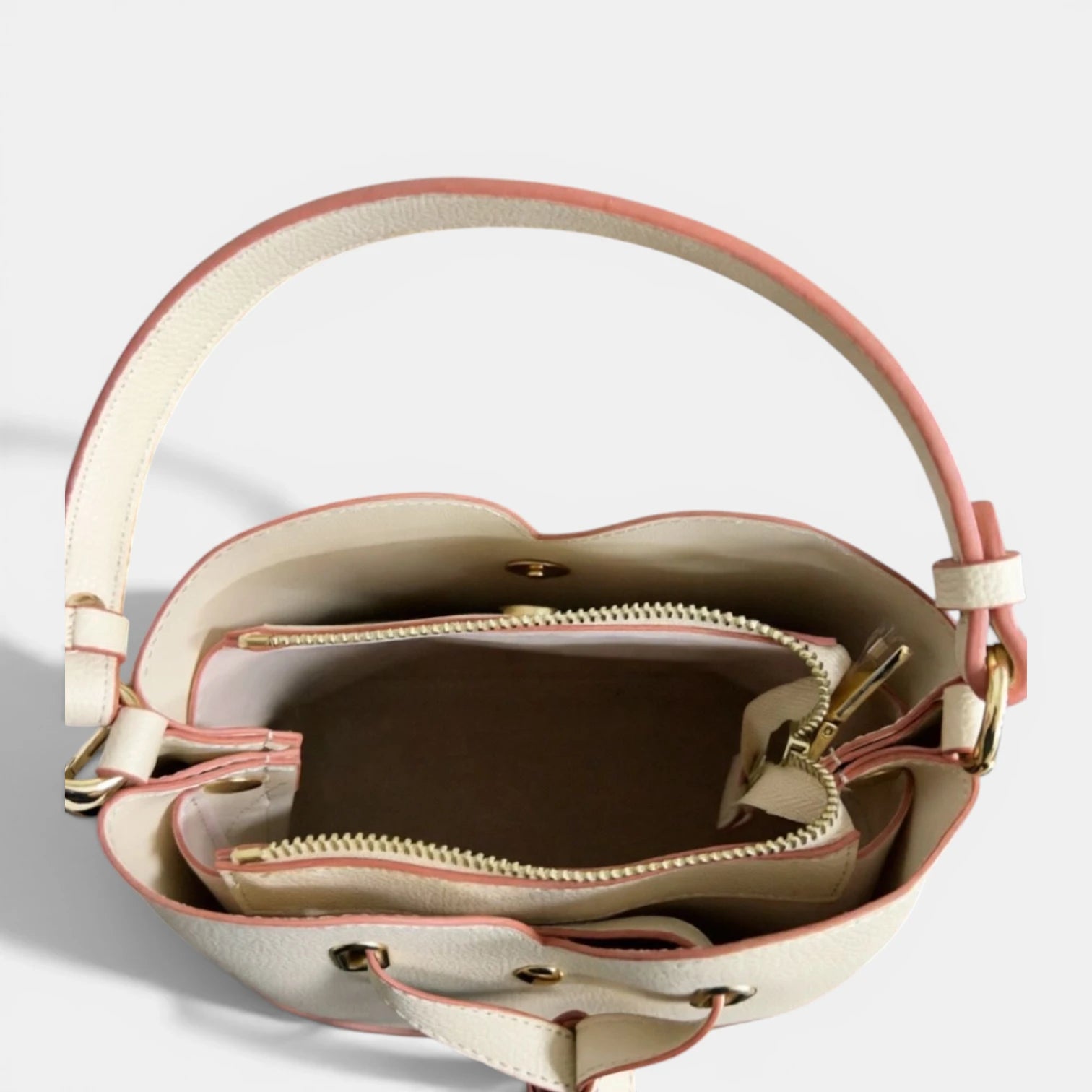 Heartstring Bucket Bag in Vegan Leather