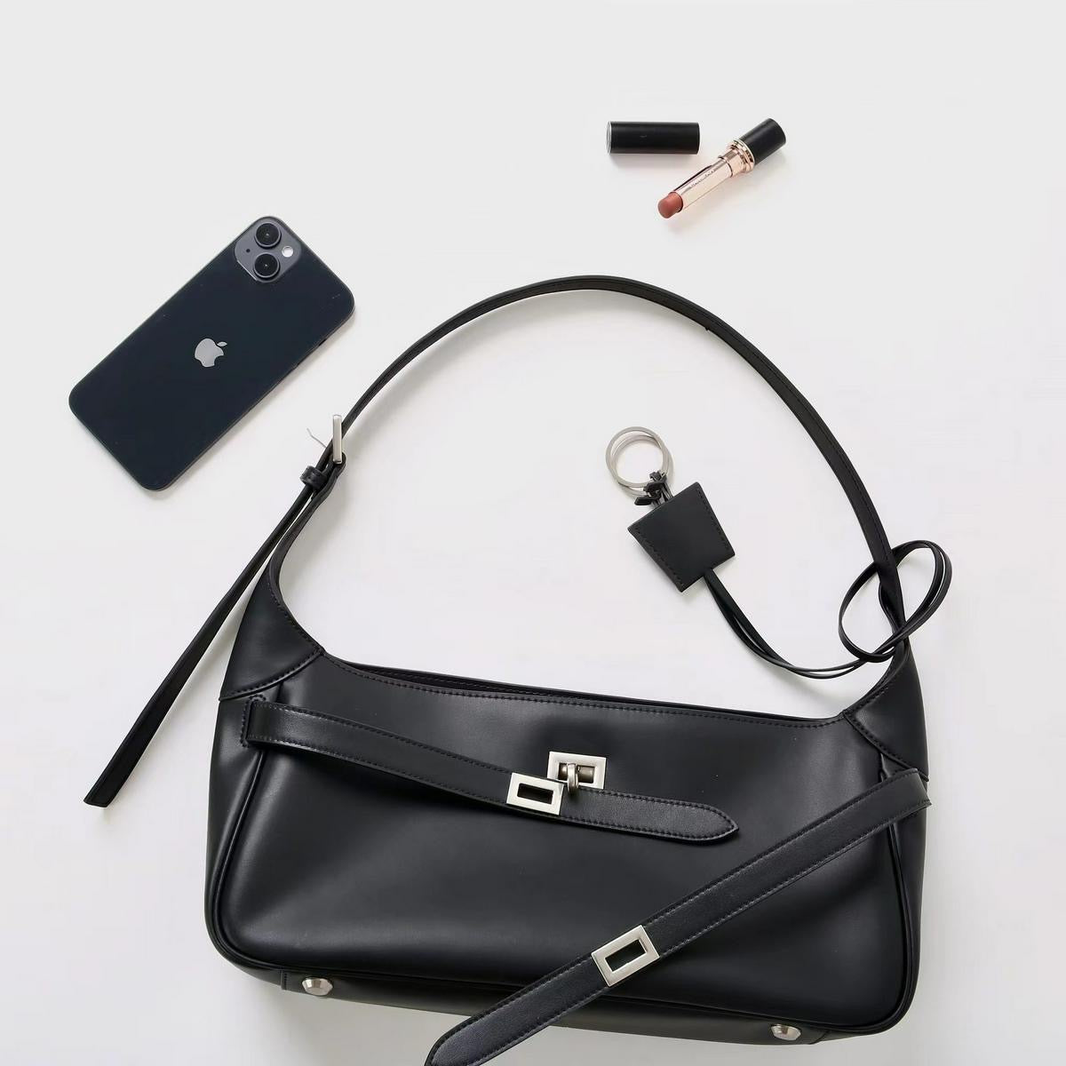 The Solenne Shoulder Bag in Pure Leather
