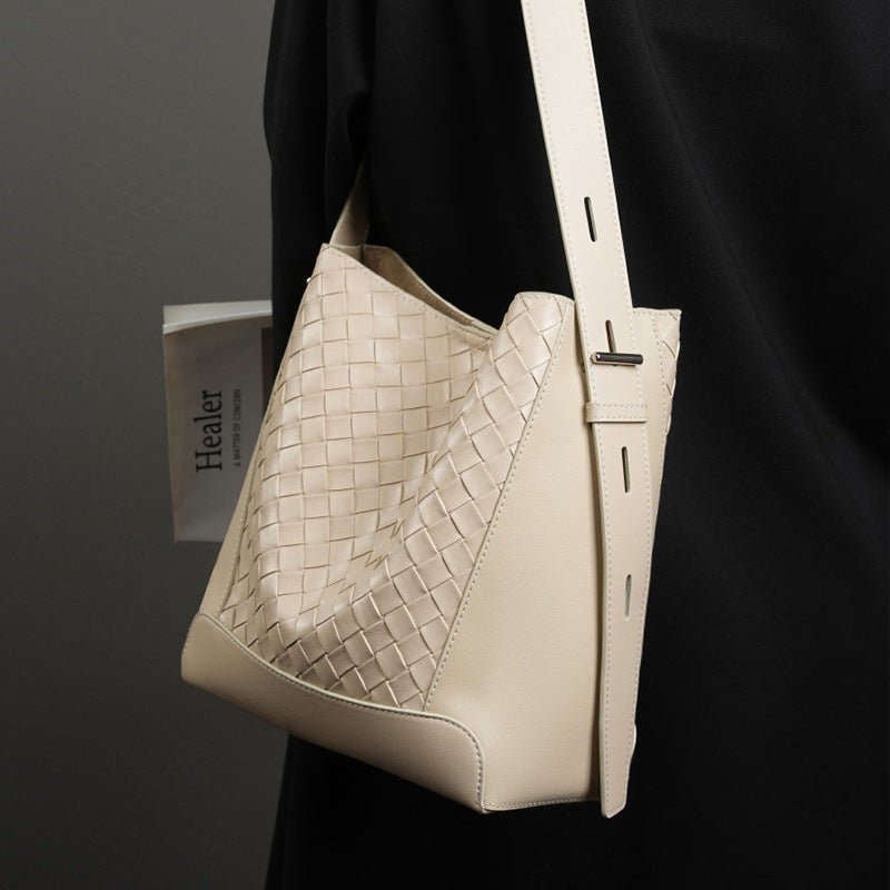 Eshaya Leather Bag inspired by Taj Mahal