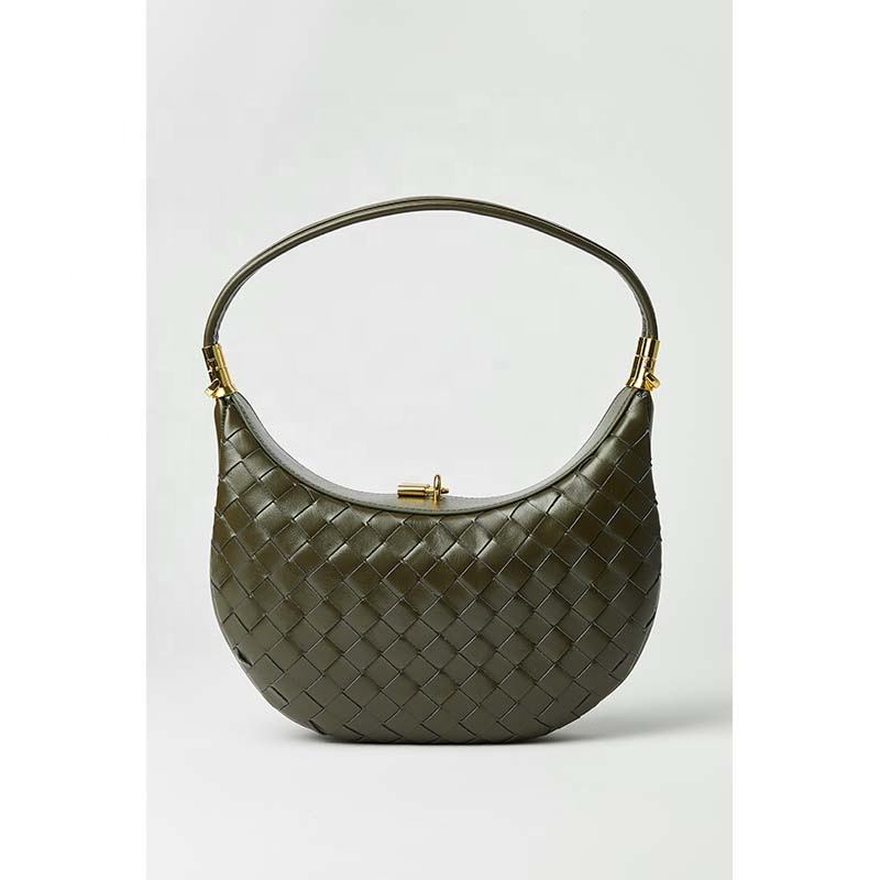 Olivaire handbag in pure leather