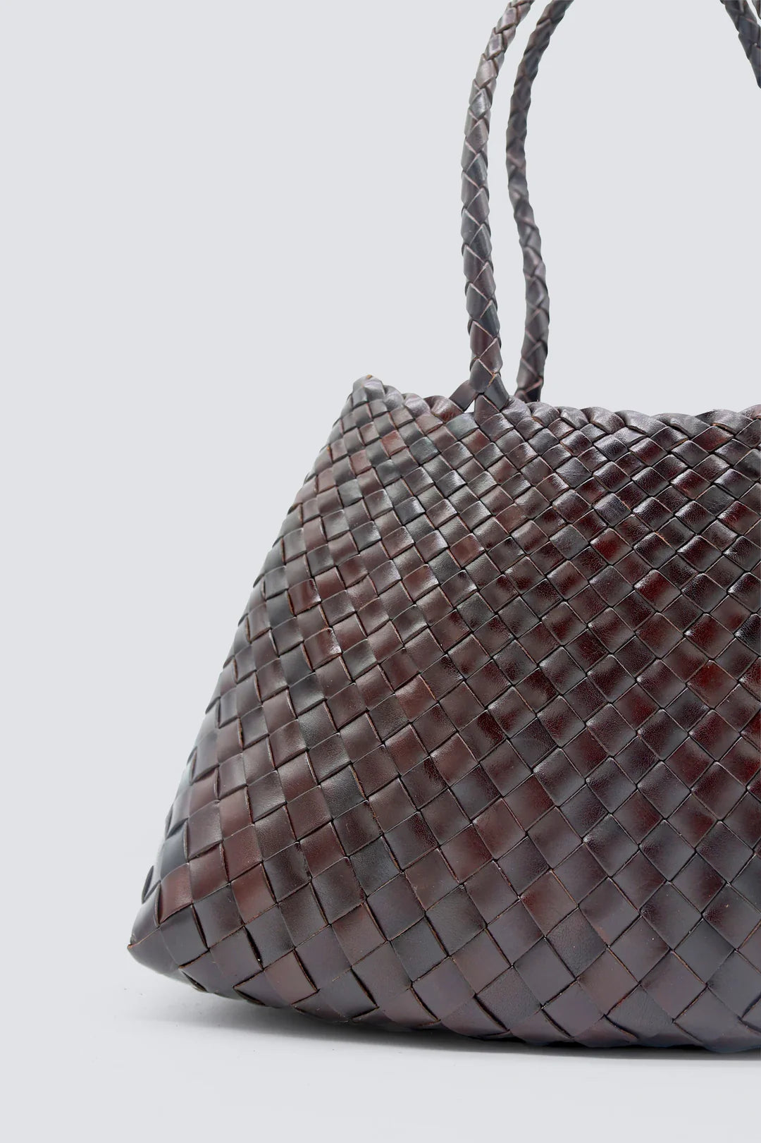 Corda Handbag in Pure Leather