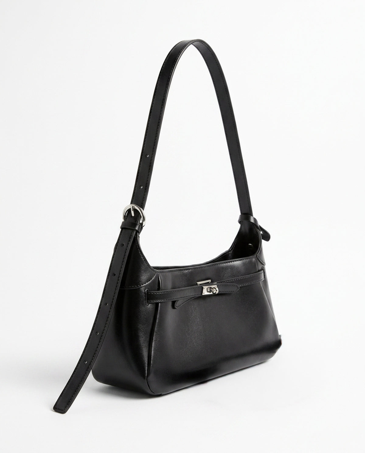 The Solenne Shoulder Bag in Pure Leather